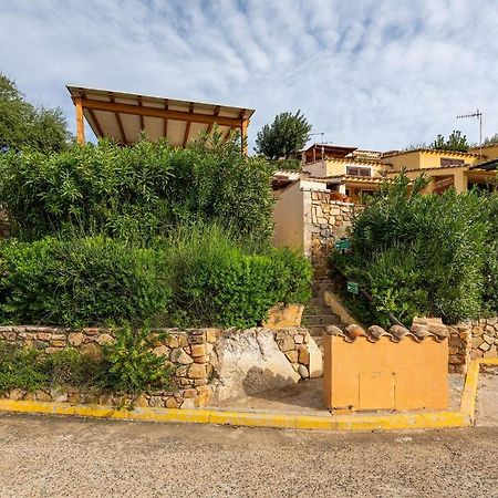 Villa Claudio E Lunetta Вилласимиус Экстерьер фото